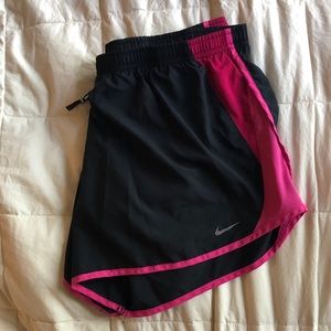 L Nike Running Shorts.